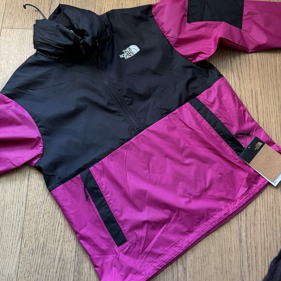 The North Face Women’s Half Zip Hoodie Wind Rain Top NWT - Size M - Picture 4 of 6